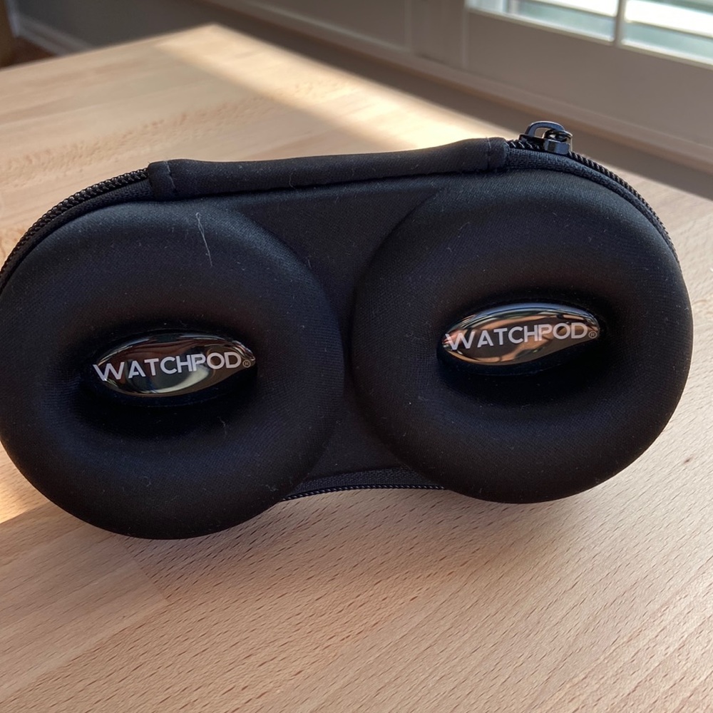WatchPod travel watch case